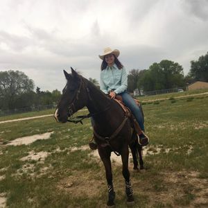 Meet your Posher, Tara